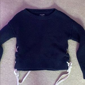 Abercrombie & Fitch tie sweater